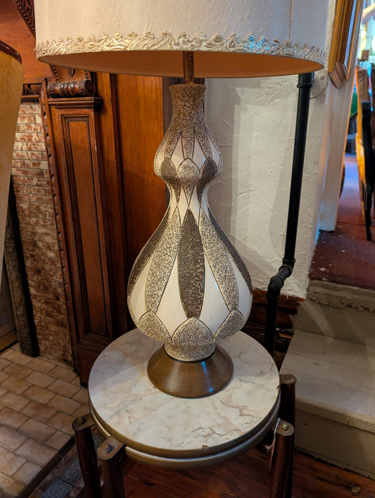 MCM Lamp